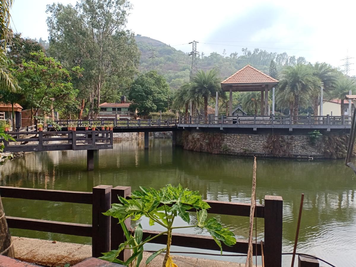 Mystica Resort โลนาวาลา ภายนอก รูปภาพ
