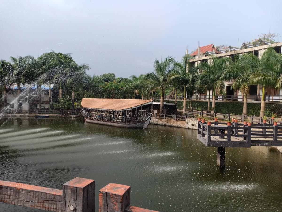Mystica Resort โลนาวาลา ภายนอก รูปภาพ